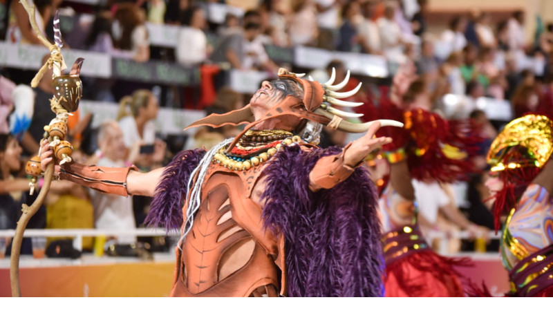 El Corsódromo volvió a ser una fiesta en la tercera noche del Carnaval del País